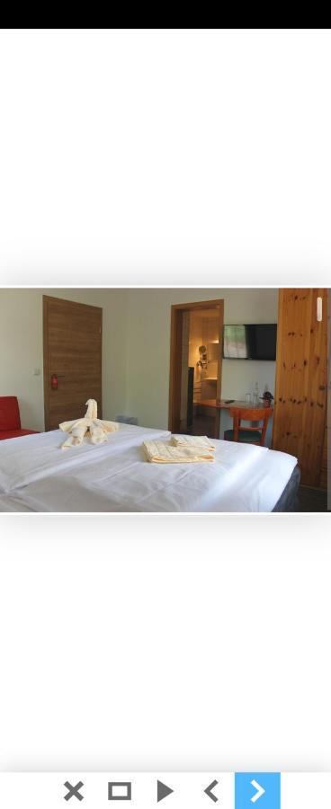 Hotel Eisenbahn ไครล์สไฮม์ ภายนอก รูปภาพ